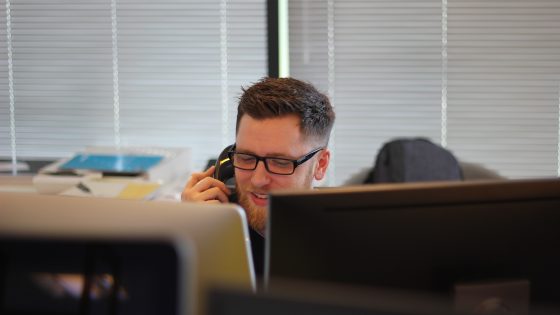 Les revenus des services de communications électroniques en Slovénie sont plus élevés, tout comme la valeur des investissements.
