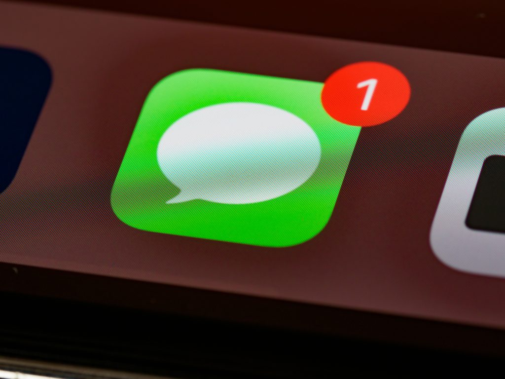 WhatsApp uvaja prevajanje sporočil