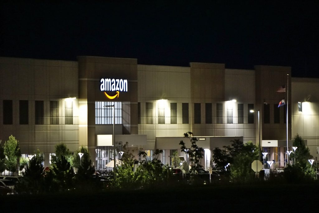 Amazon je najnoviji tehnološki div koji je najavio AI bot