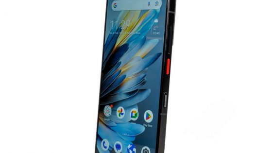 Premium Android phone powered by Snapdragon 8 Gen 3