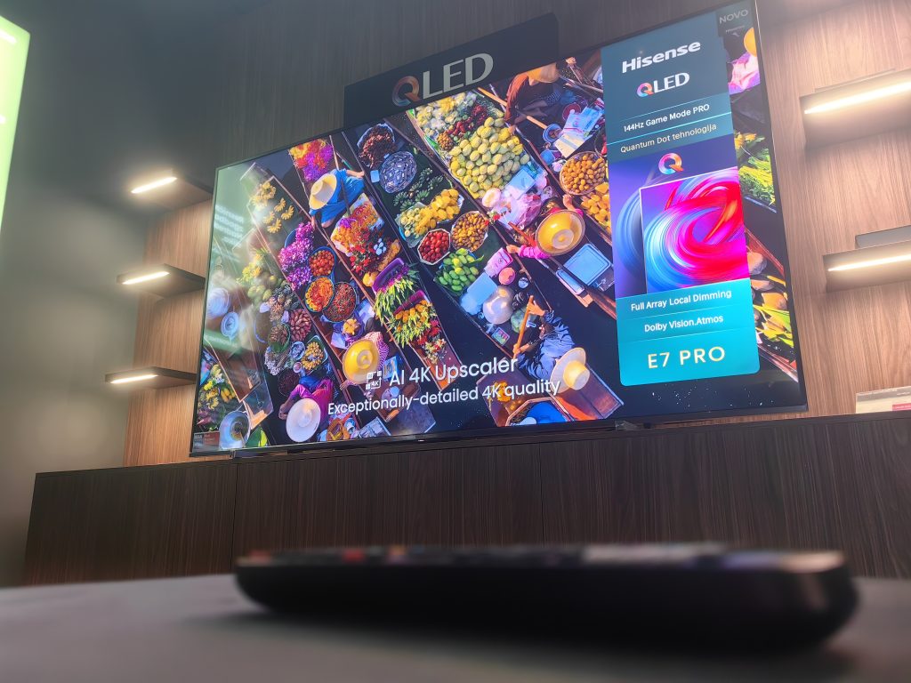 Kommt es auf die Größe an? Der Hisense QLED 100E7NQ PRO sagt ja.