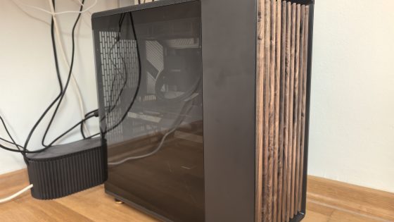 Che ci crediate o no, la sua arma segreta non è l'hardware, ma il sistema operativo TUXEDO OS.