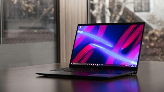Asus et Acer suspendent temporairement la vente d'ordinateurs en Allemagne.