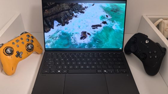 Two fantastic OLED screens (one hidden under the keyboard), an excellent Intel chip, very good workmanship... What is the new ASUS Zenbook DUO missing?